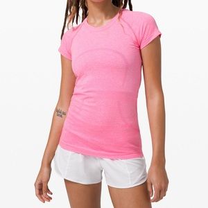 Hot pink Lululemon Swiftly Tech Short Sleeve top!